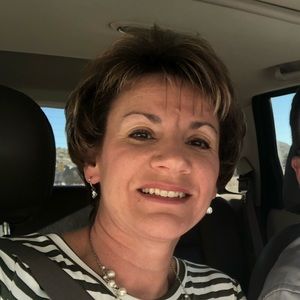 Meet your Posher, Sherry